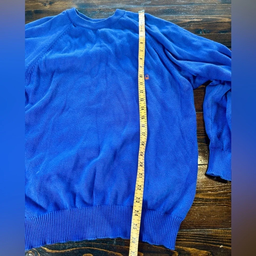 Vintage Men’s United Colors of Benetton sweater. 100% cotton, size large